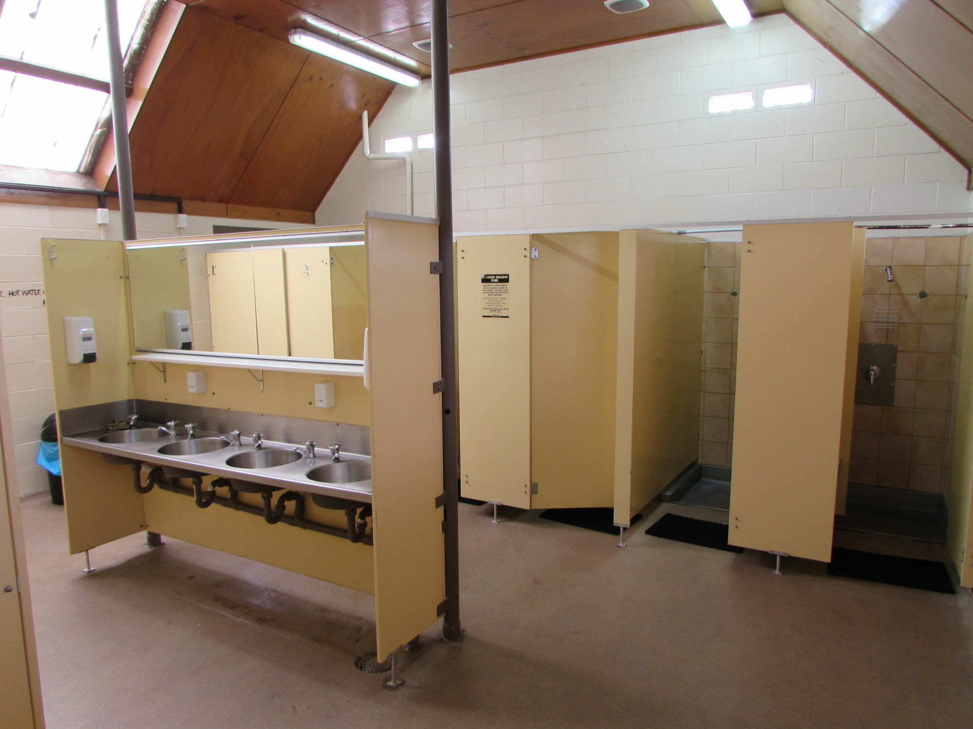 Dunedin Holiday Park Buitenkant foto